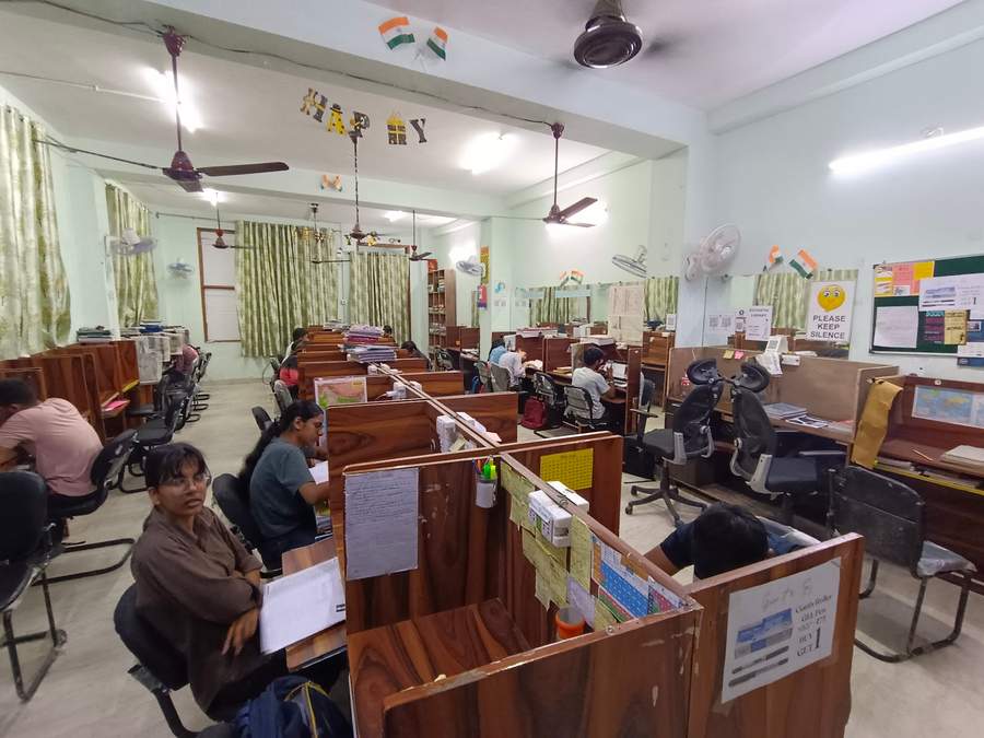 Study space library, Libaspur photo 2