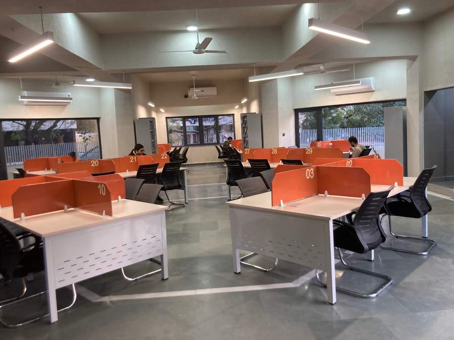 Studyantra library, Vikaspuri photo 2