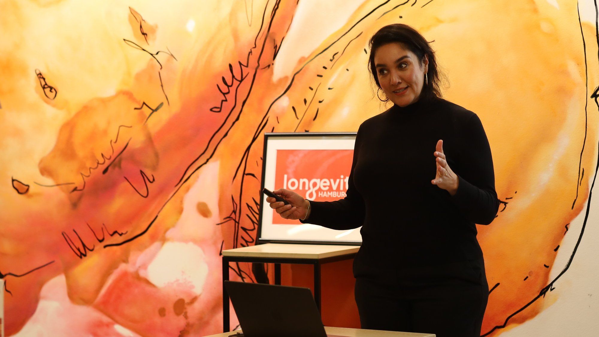 Haut-Langlebigkeit: Was wir von Dr. Mana Witt bei der Auftaktveranstaltung von Longevity Hamburg gelernt haben