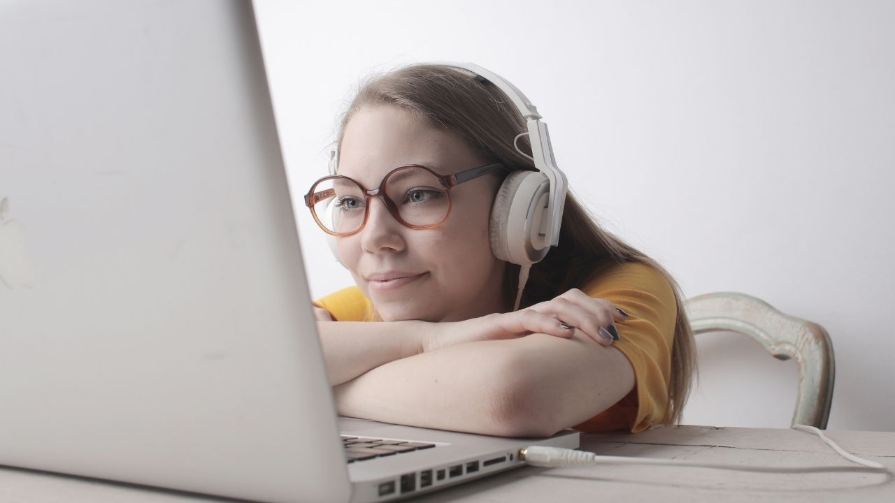 Where to Find Great Videos that Include French Subtitles