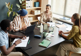 Find out how to learn vocabulary naturally.