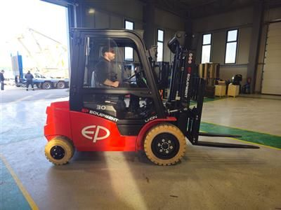 EP VILIČAR ELEKTRO 3 t/ 4,5 m 