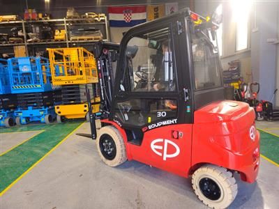 EP VILIČAR ELEKTRO 3 t/ 4,5 m 