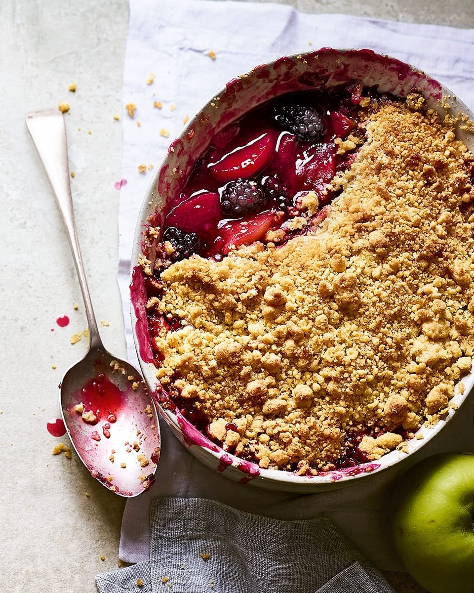 Apple & Blackberry Crumble