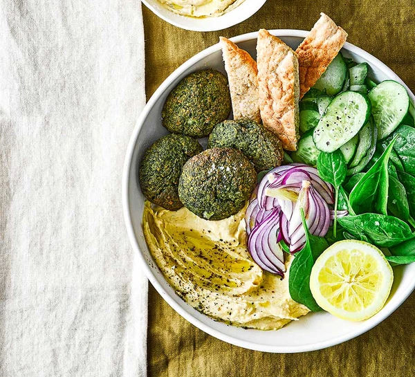 Spinach falafel & hummus bowl