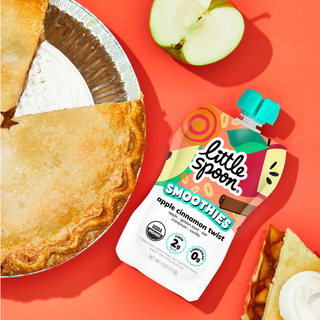 Apple Cinnamon Twist Smoothie next to an apple pie