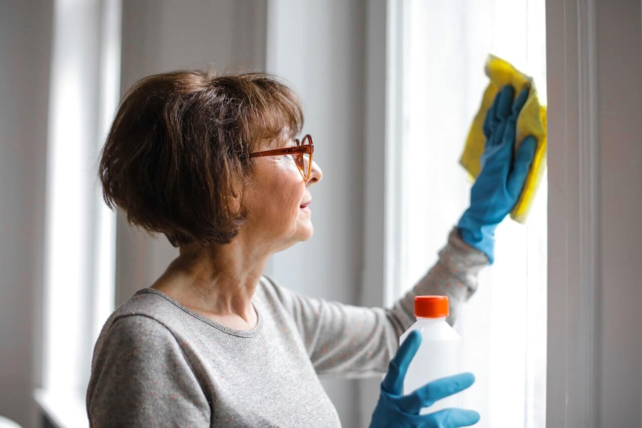 How to Clean a Rental House before Moving in: Ultimate Guide