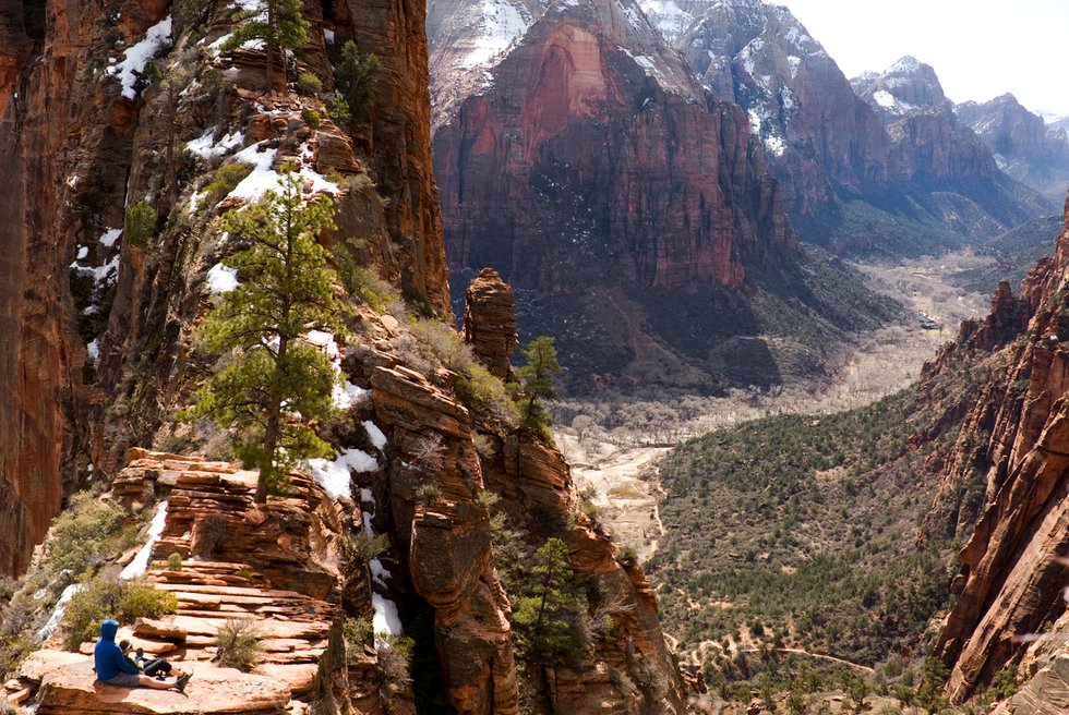 Rocky area with steep walls and far off cliffs