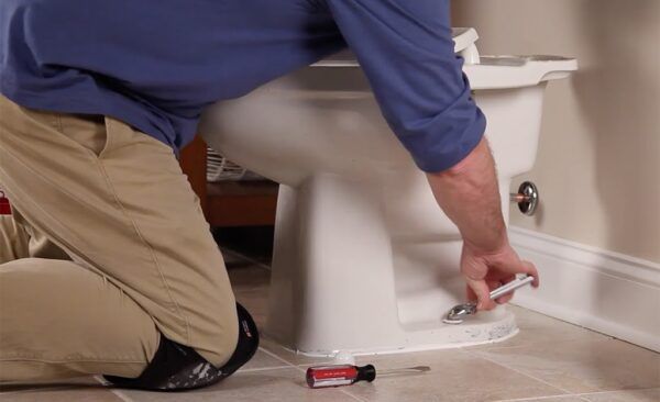 bath tub water spout