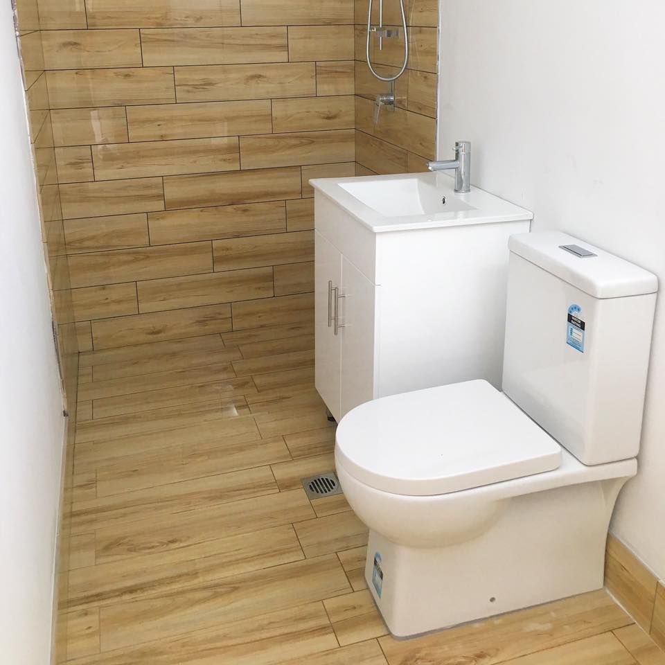 How To Stop An Overflowing Toilet - Robinson Plumbing