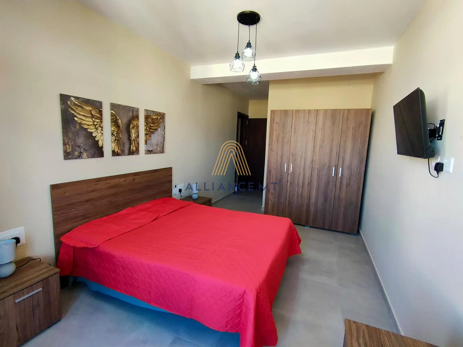 2 Bedroom Apartment in Iklin with Balcony - View 5