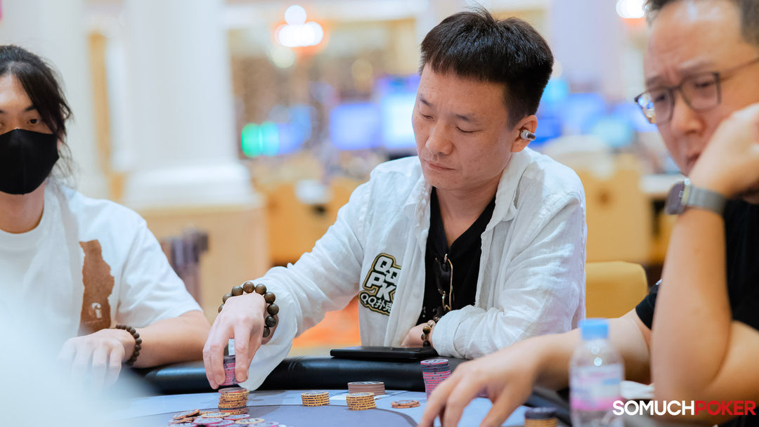 Bao Shuang