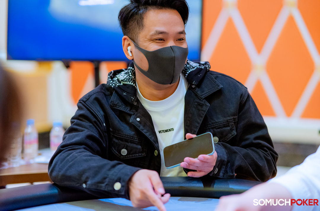 Weiwei Huang