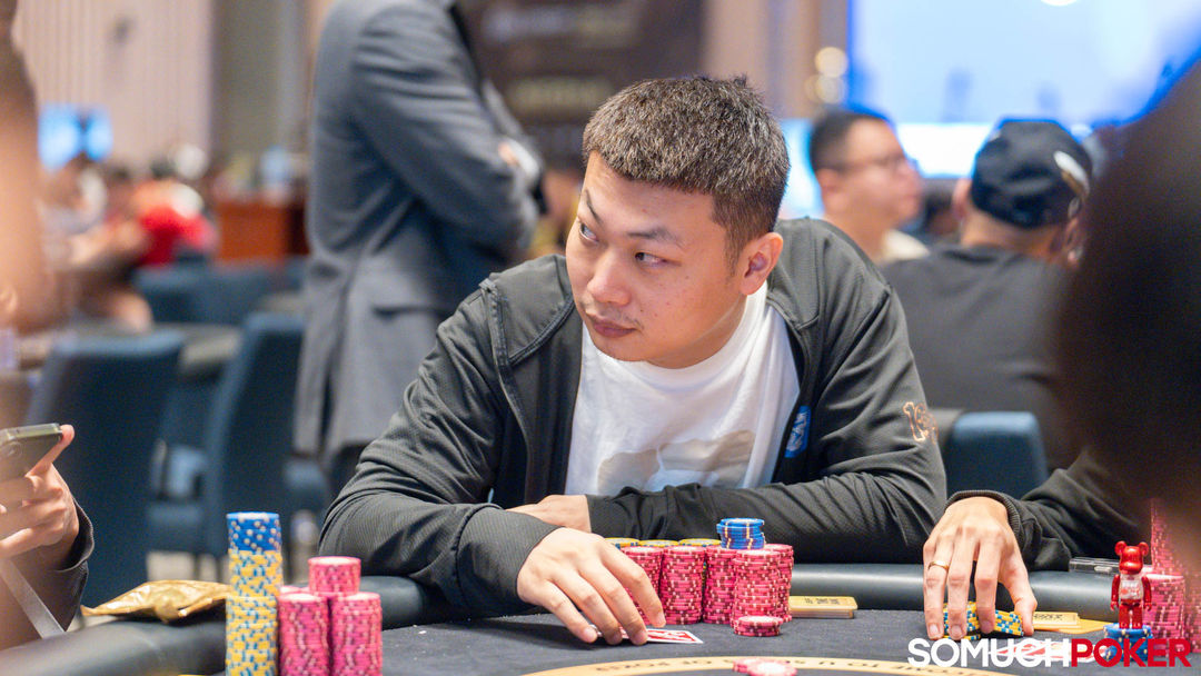 Jinlong Hu