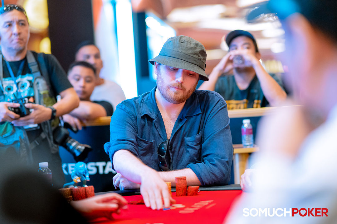 Manila Megastack 23, Eoghan Macgabhann