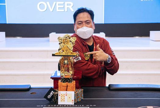 Main Event Winner Kim Byoung Soo