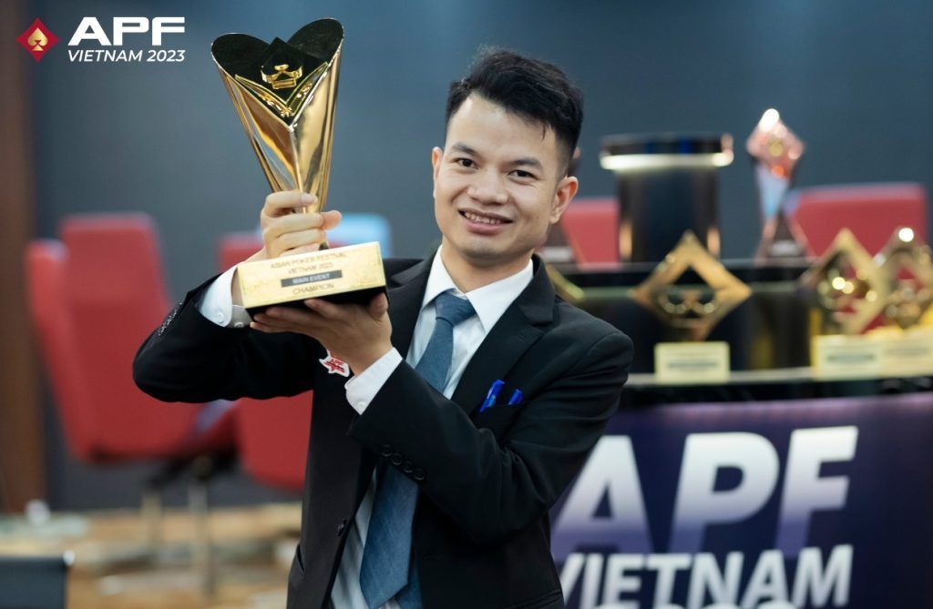 Asian Poker Festival Main Event trophy