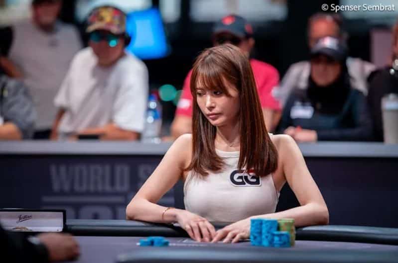 Shiina Okamoto at WSOP