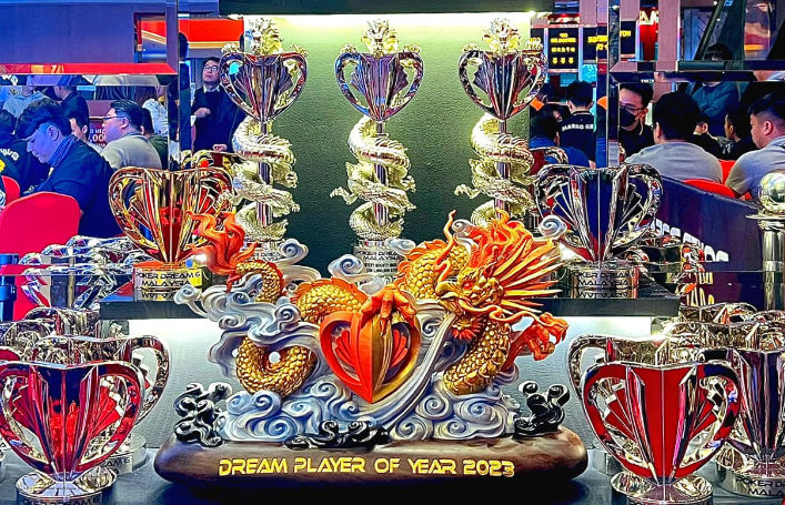 poker dream trophy