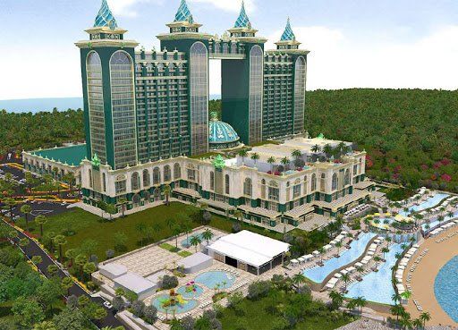 Emerald Bay casino resort in Mactan