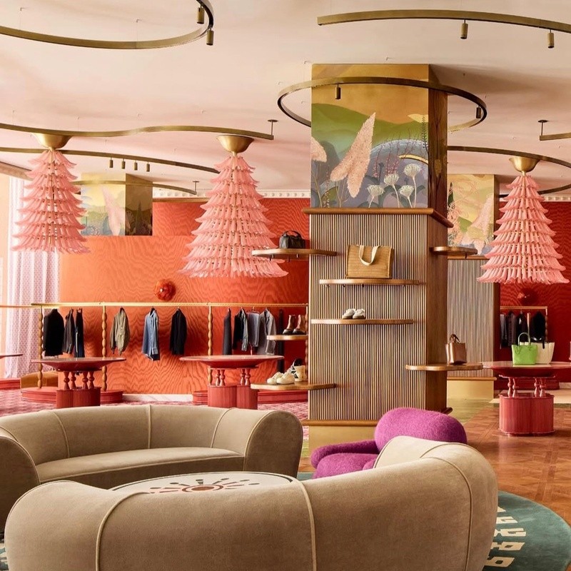 Détail du travail sur les toiles