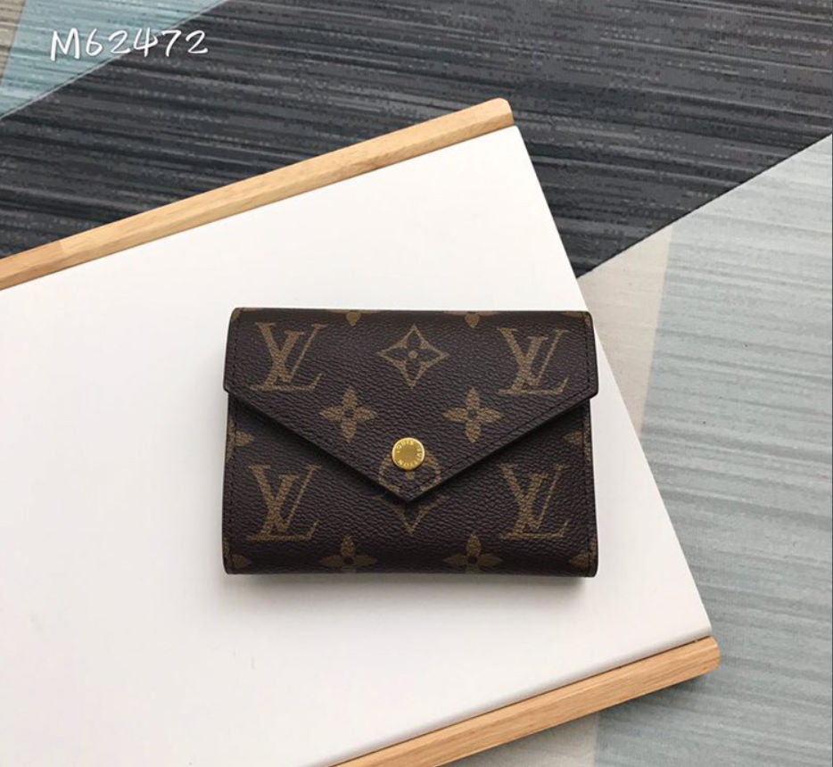 ルイヴィトン 財布 M62472
