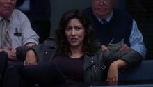 Brooklyn 99 - Nemszázas körzet 6. Évad 1. Epizód online sorozat