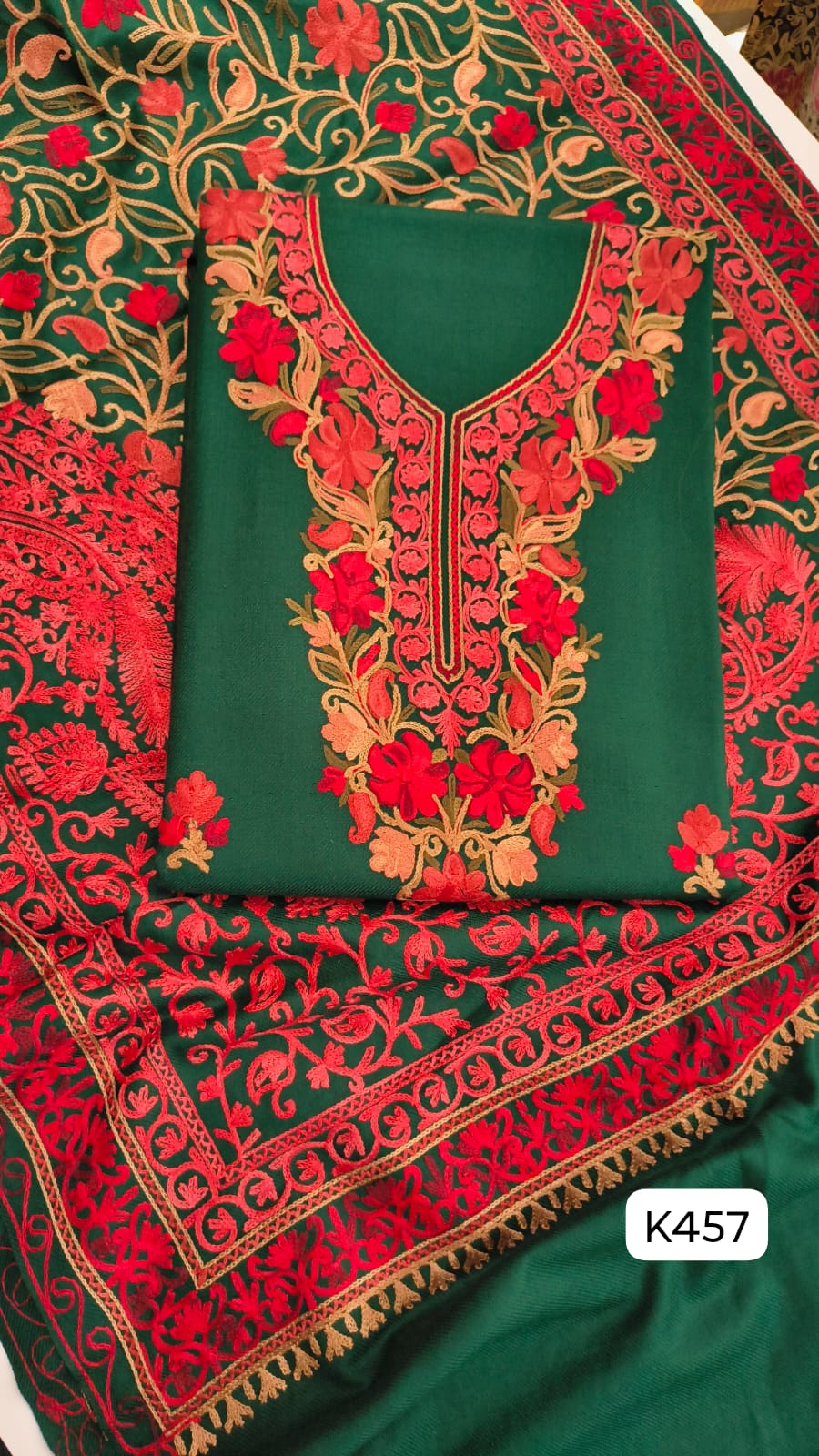 Woolen unstitched suit 