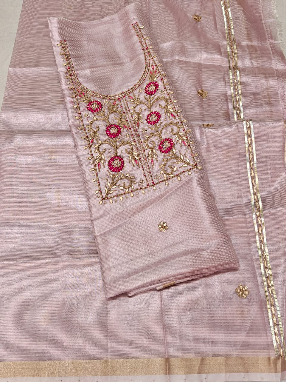 Silk suits top n dupatta 