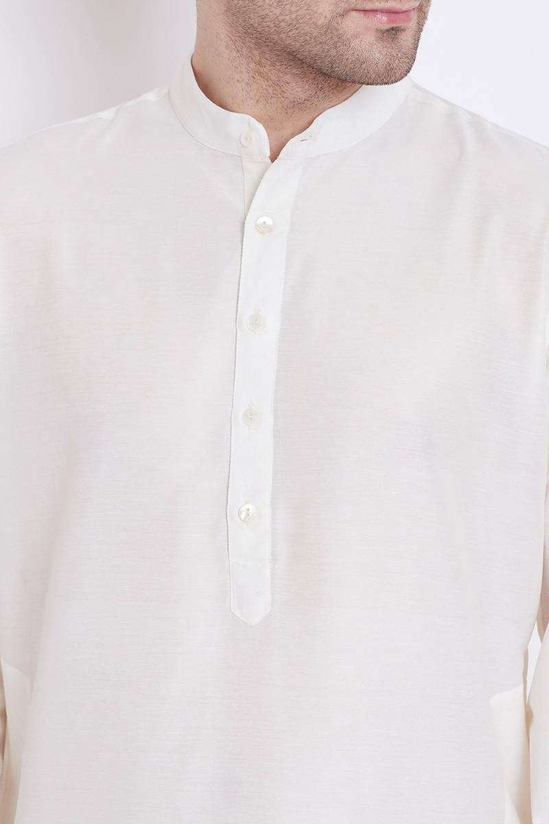Men's White Colour Slik Kurta Set
