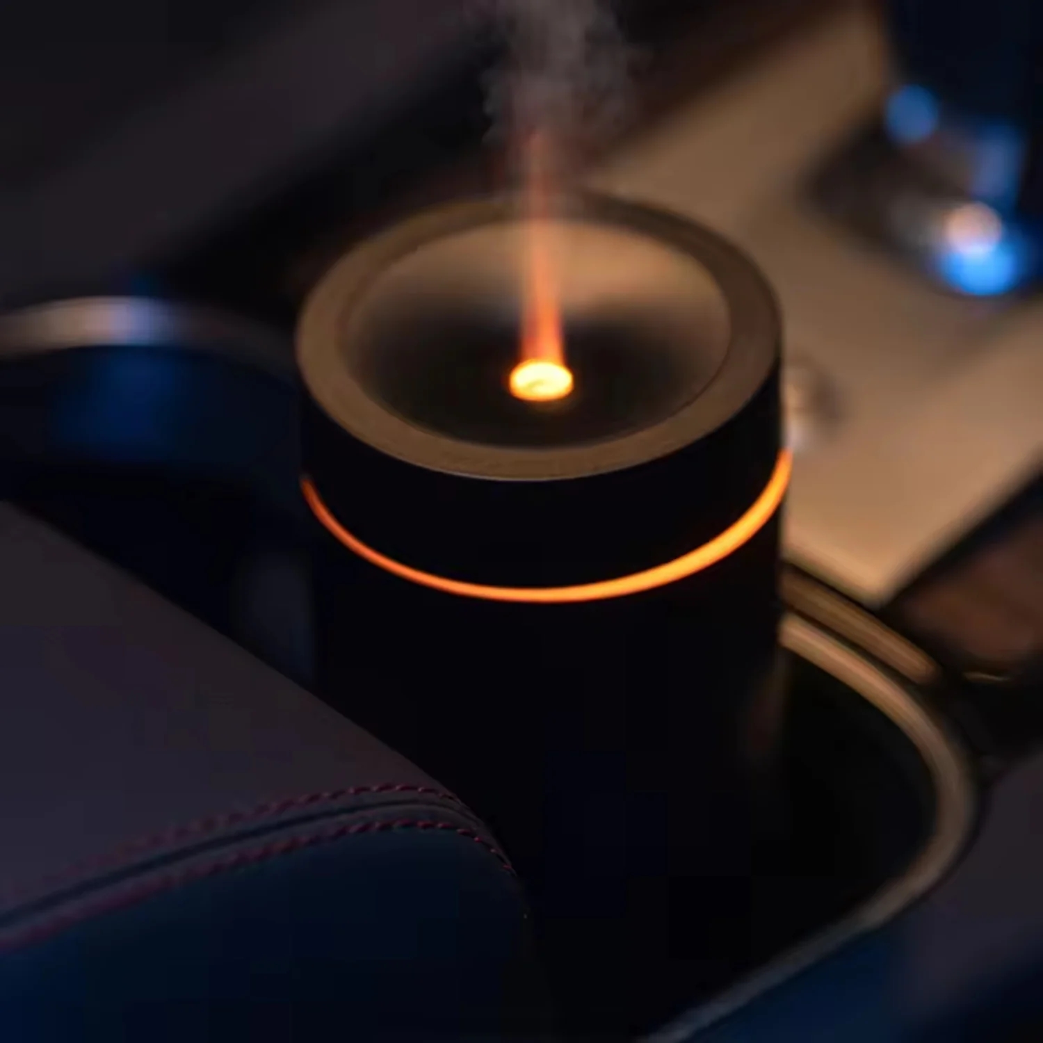 LA' FORTE USB Aromatherapy Diffuser with Color-Changing LED Light | Portable, BPA-Free, Whisper-Quiet | Ideal for Home, Office, Car