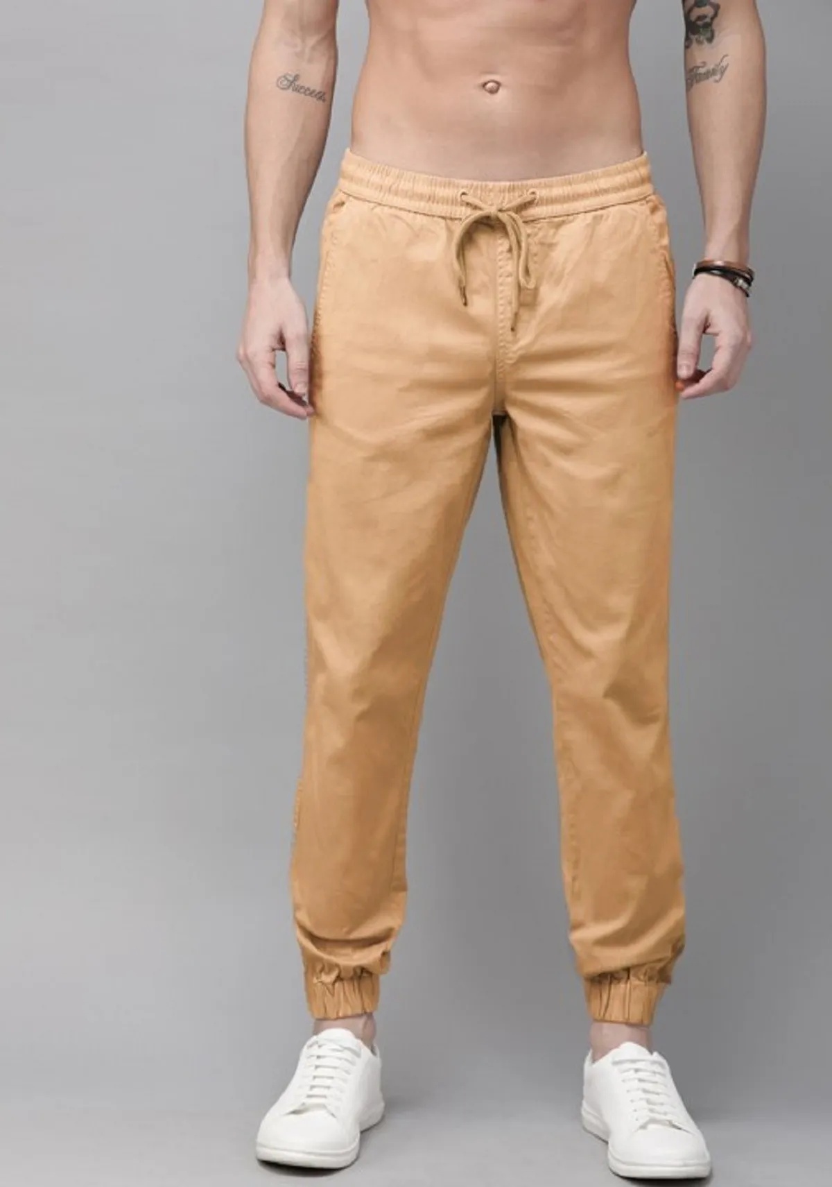 Off White Cotton Blend Solid Men’s Slim Fit Joggers