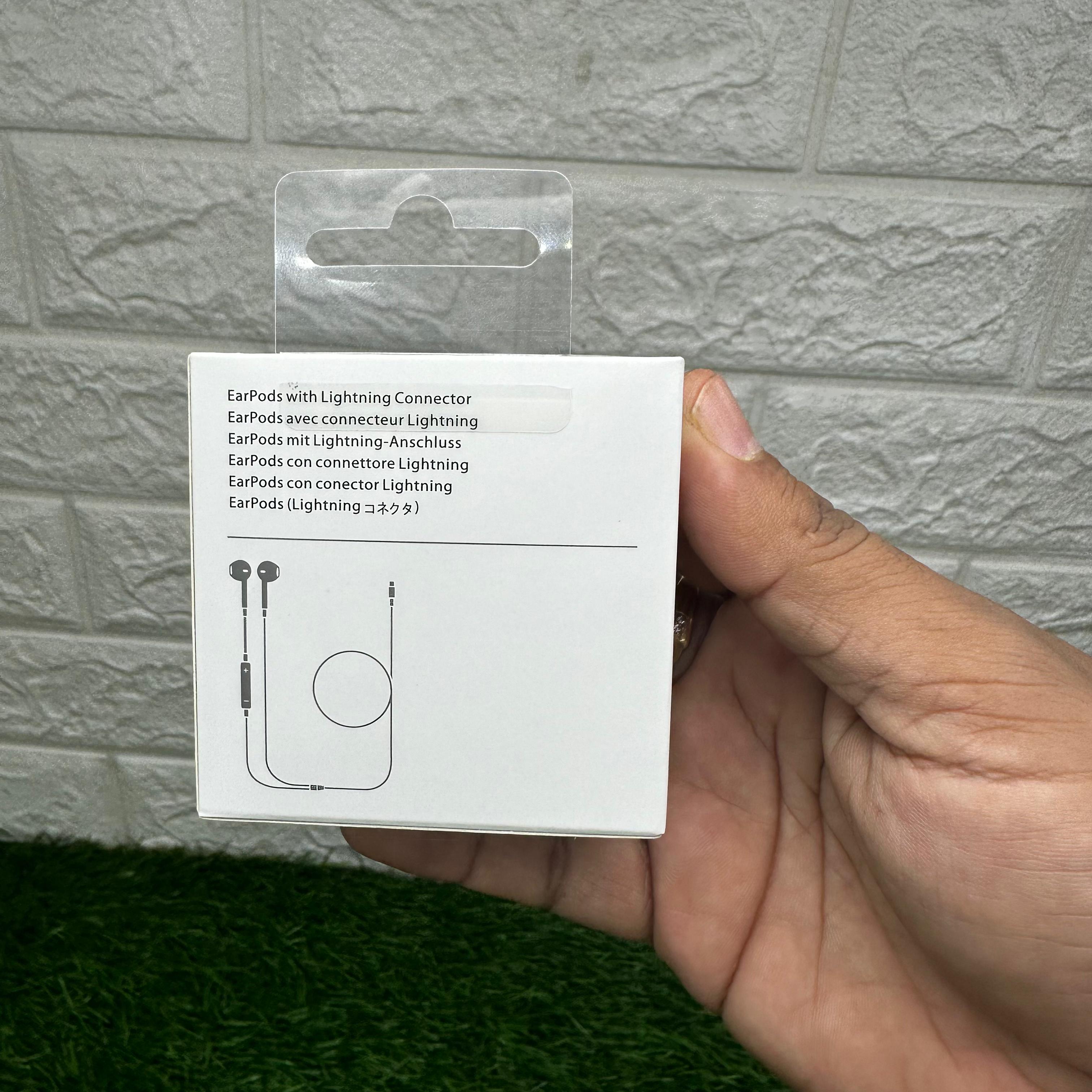 Iphone Lightning Port Premium Earphone
