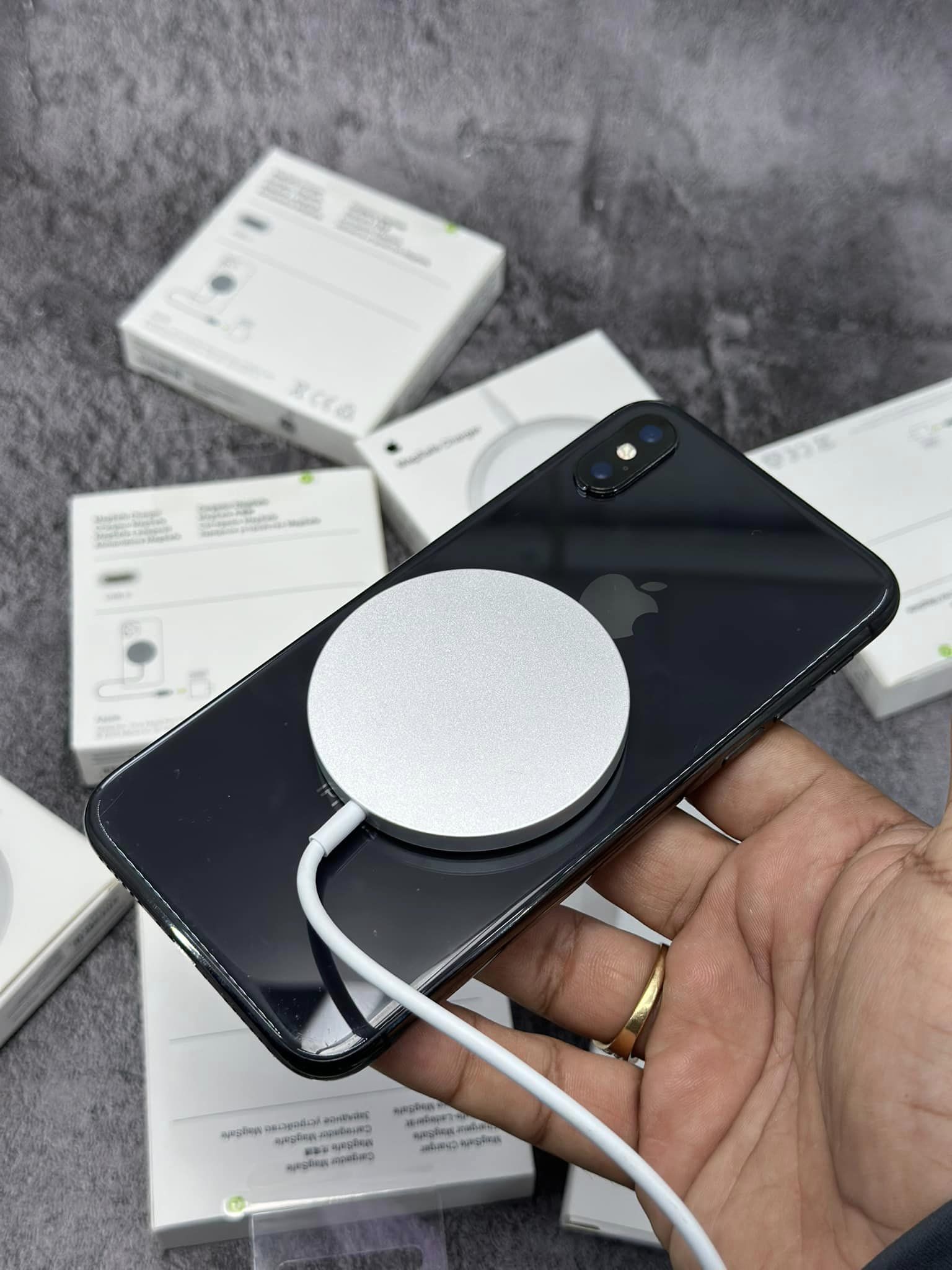 MagSafe plate Charger