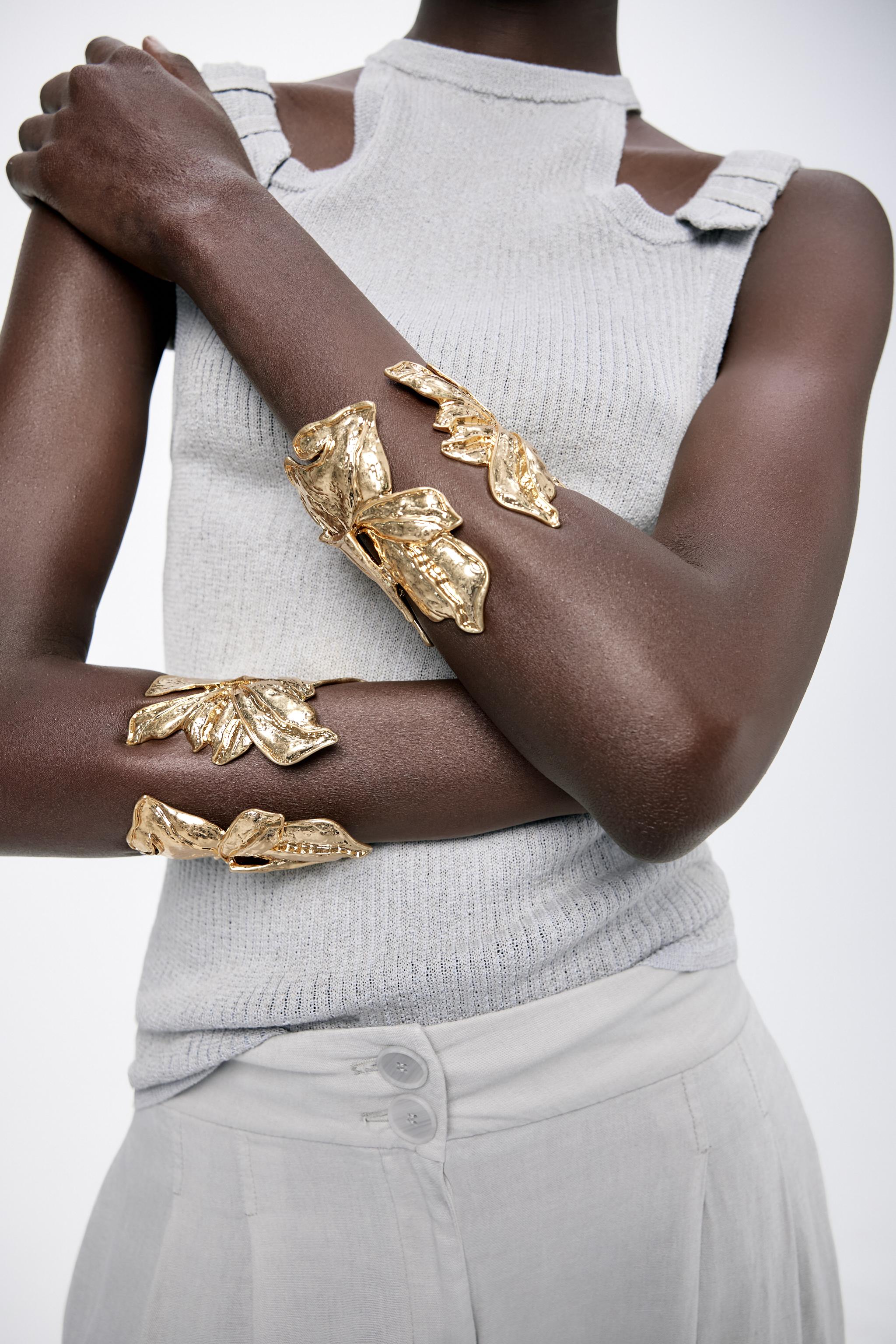 MAXI LEAF BANGLE