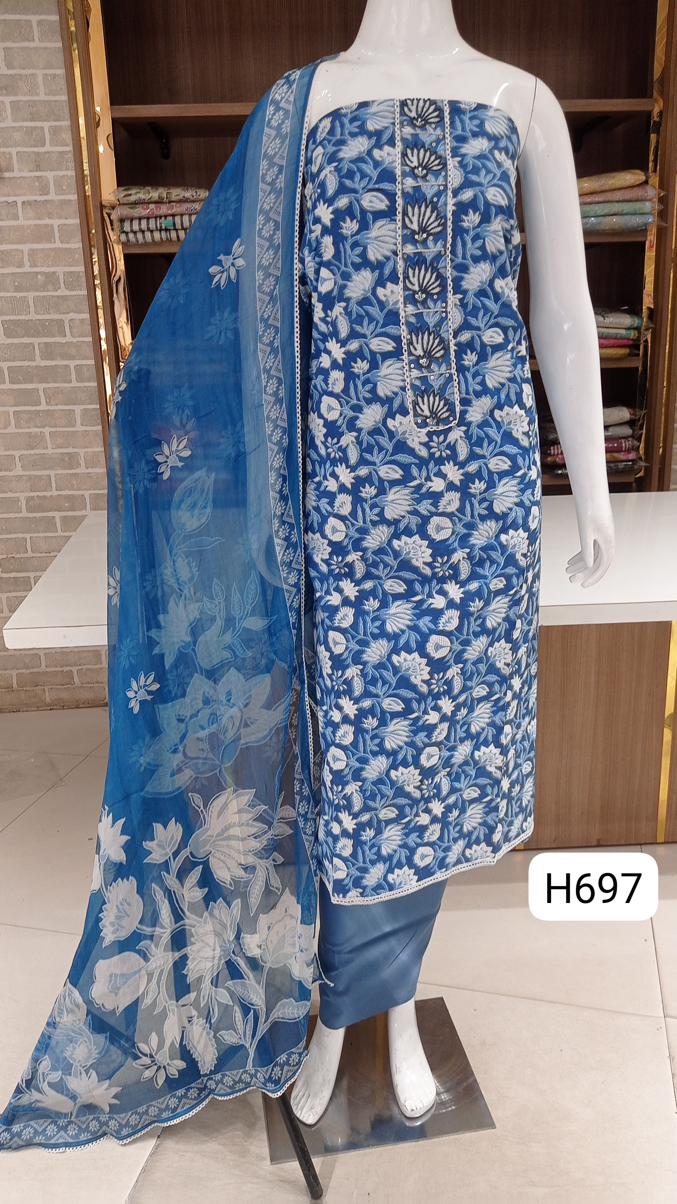 Imported pure soft coton with beautiful  neck line work