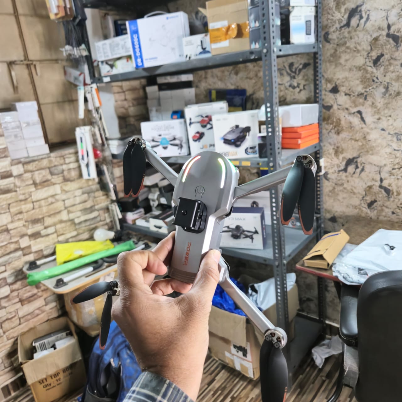 A17 AERIAL DRONE WITH EAC CAMERA & METALLIC DESIGN