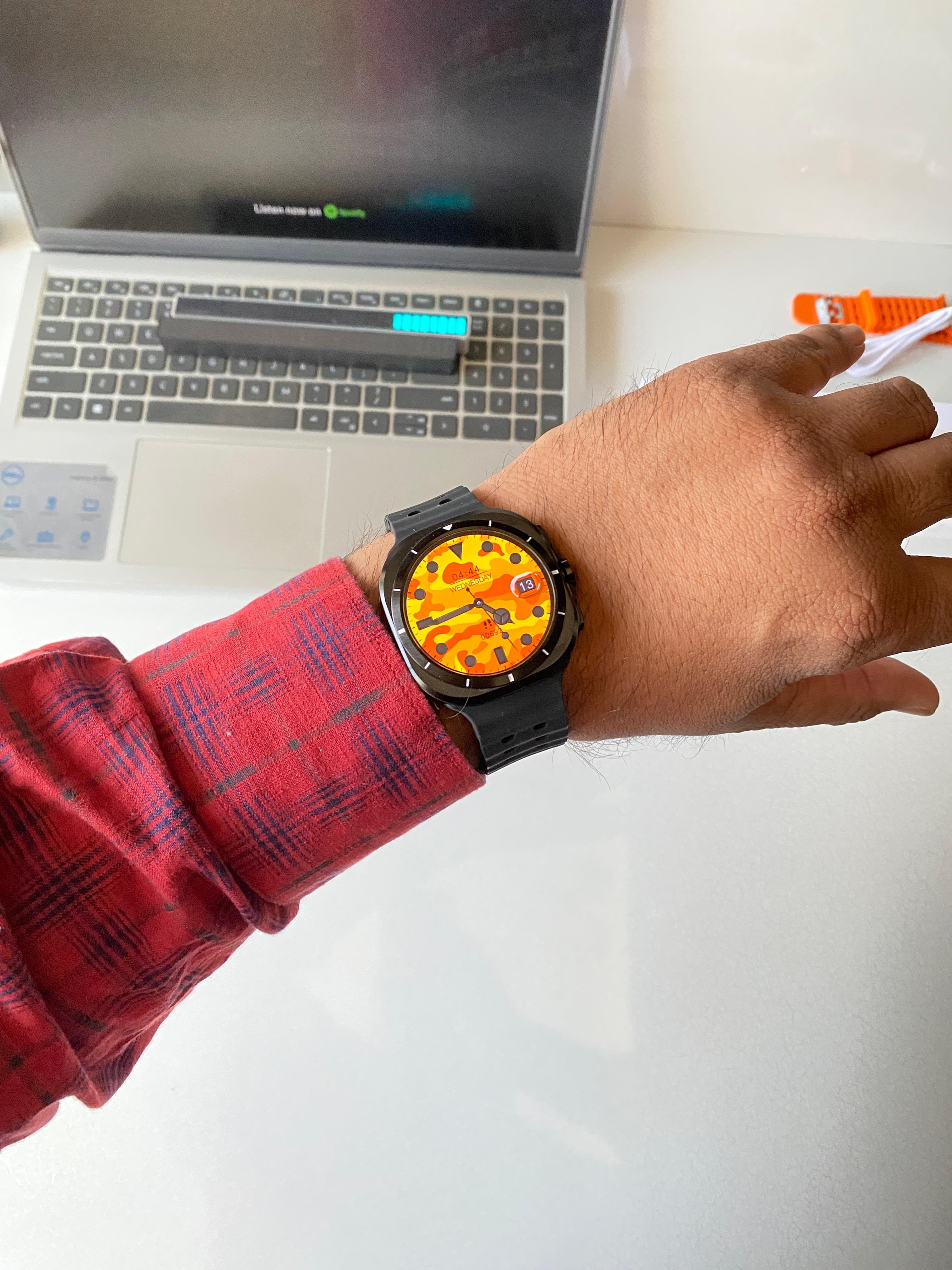 X15 Mini Amoled Display