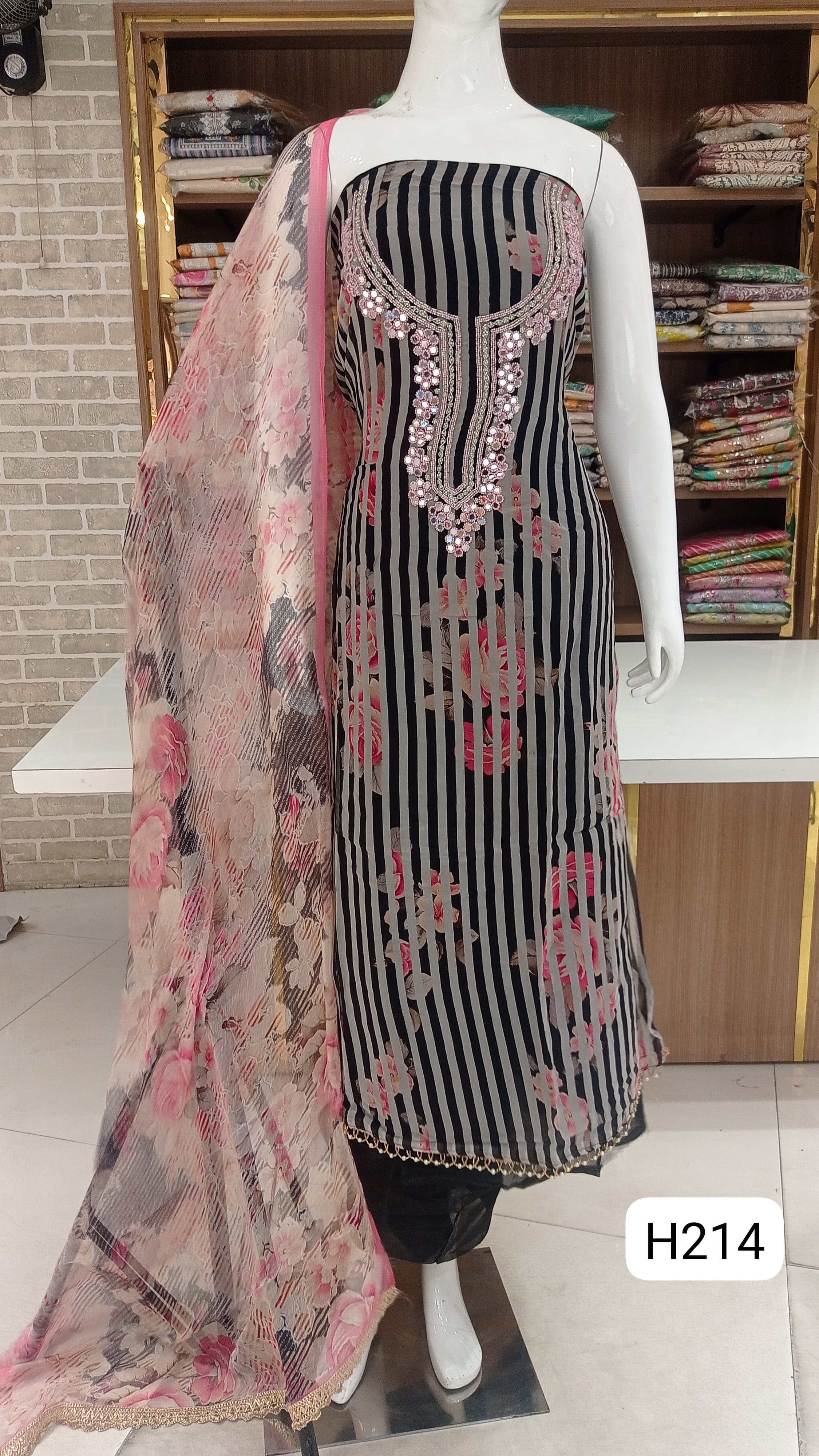 Imported soft Organza beautiful 