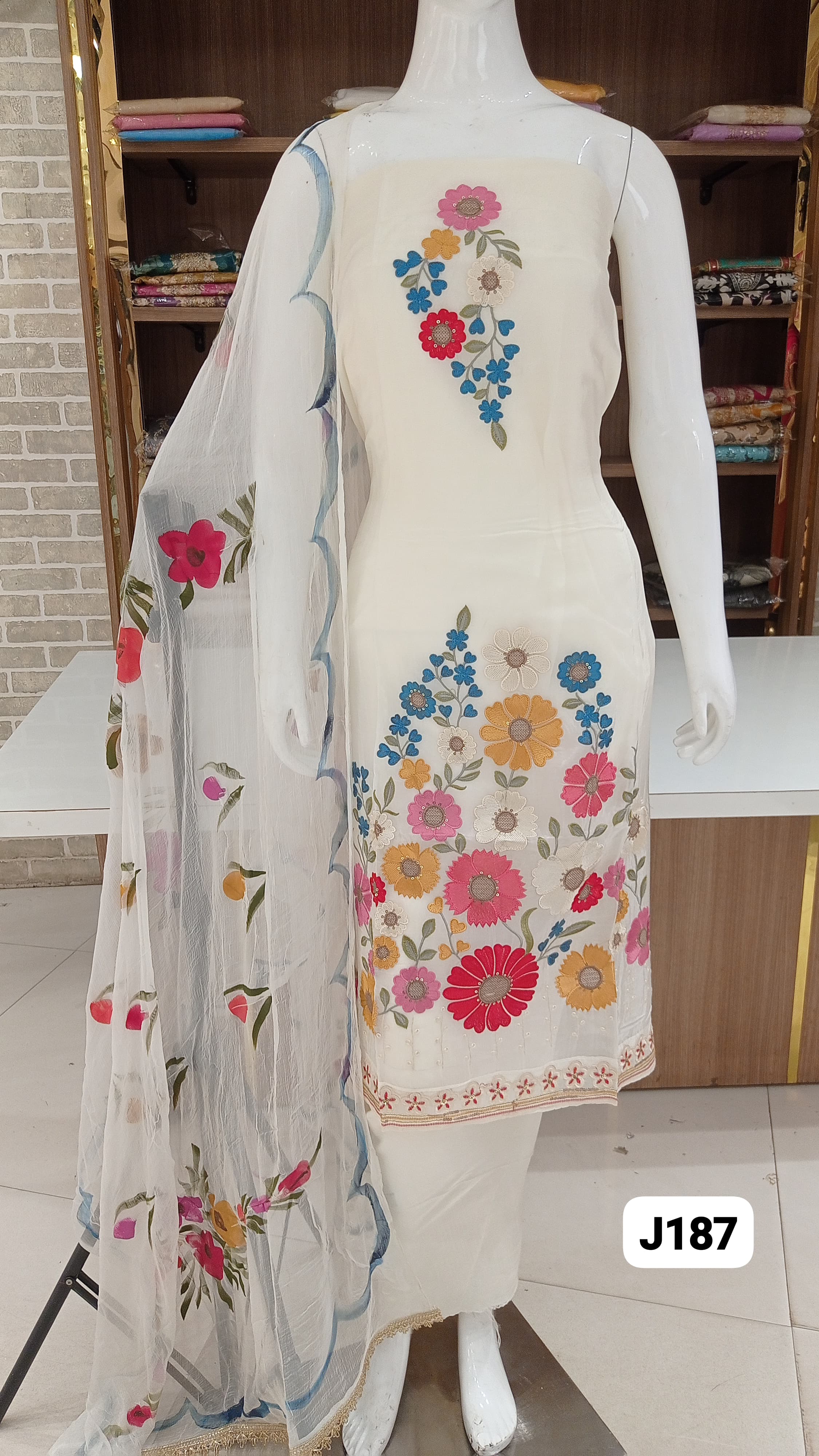 CREP SILK DRESS MATERIAL PARTY WEAR SUITS