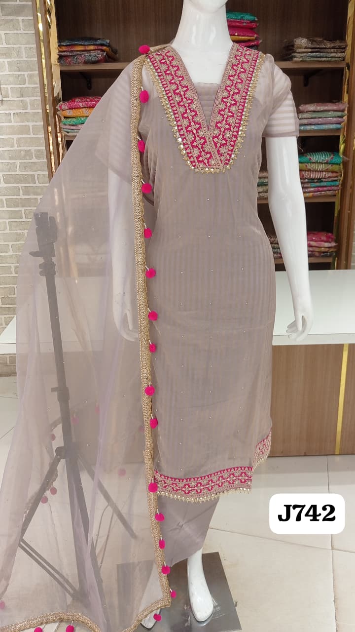 soft organza silk with beautiful self weaving