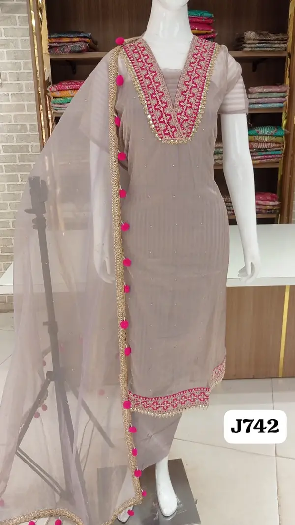 soft organza silk with beautiful self weaving
