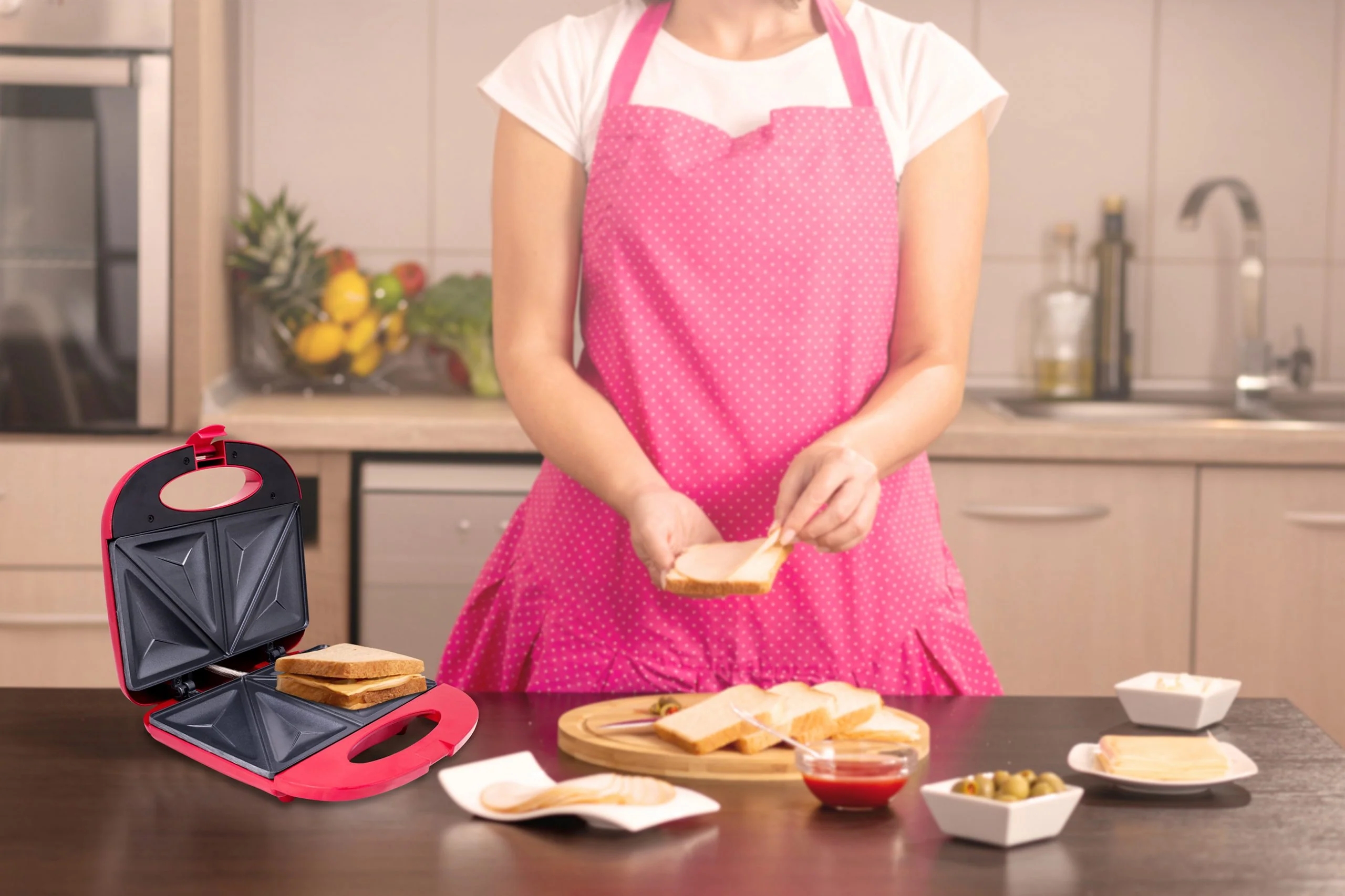 La Vite Sandwich Maker 750 W (Grill) (Free Recipe E-Book)