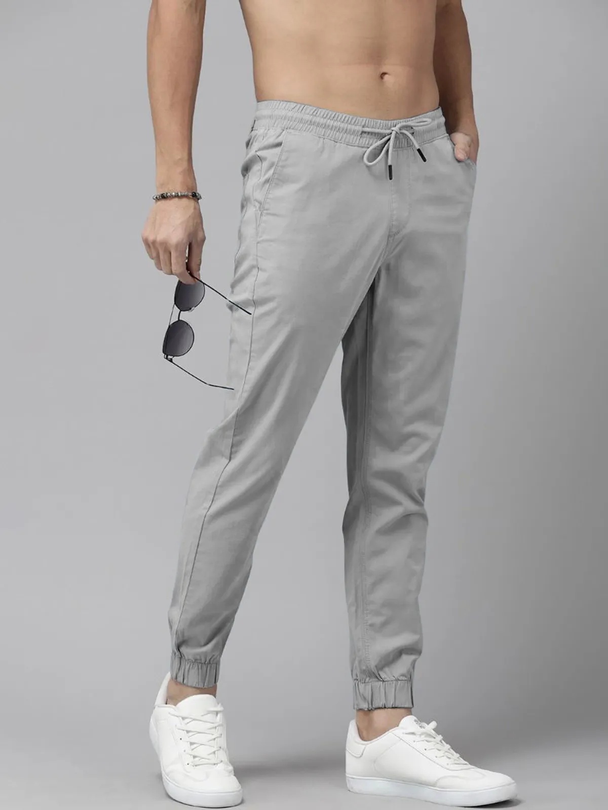 Light Grey Cotton Blend Solid Men’s Slim Fit Joggers