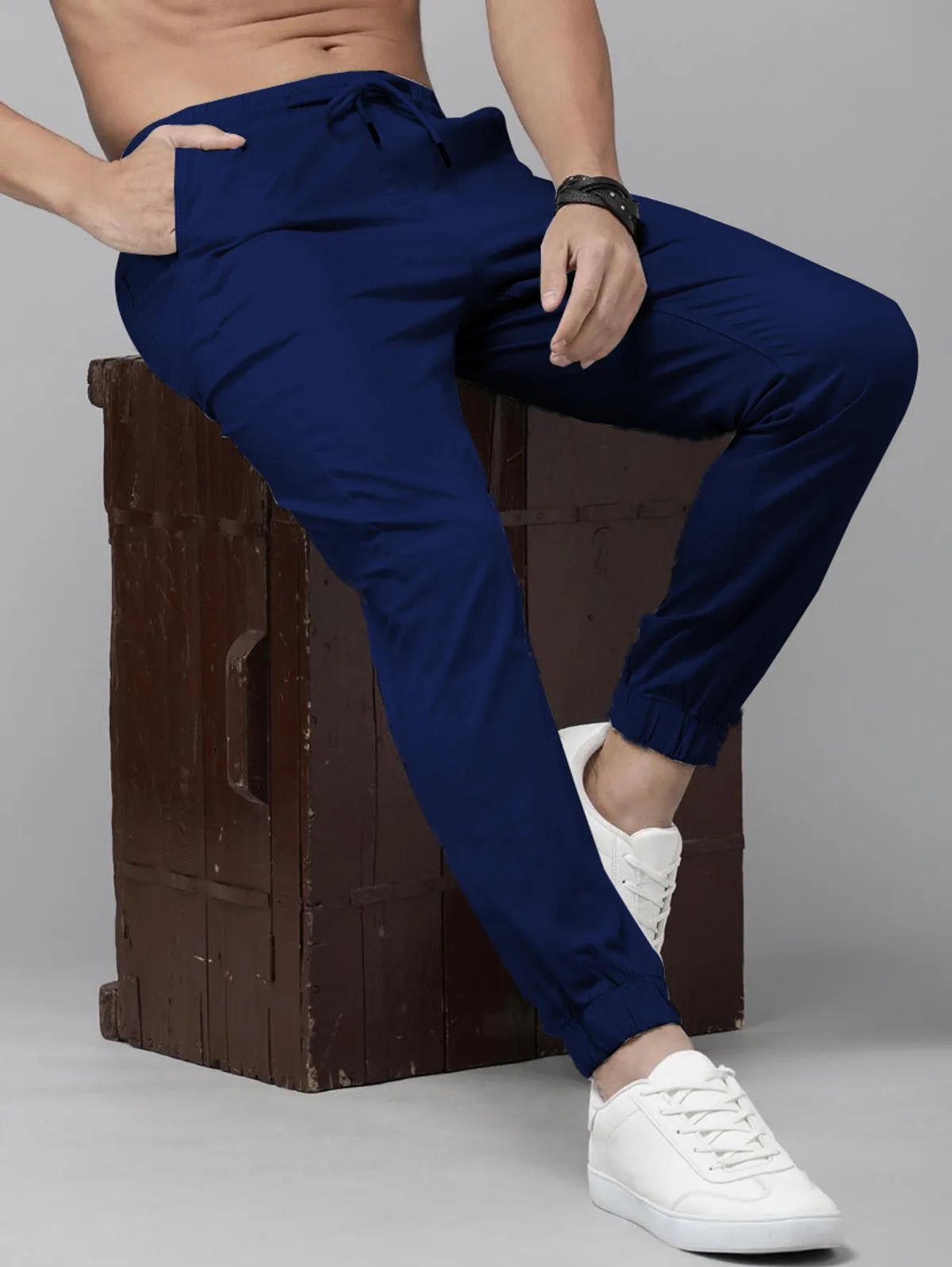 Dark Blue Cotton Blend Solid Men’s Slim Fit Joggers