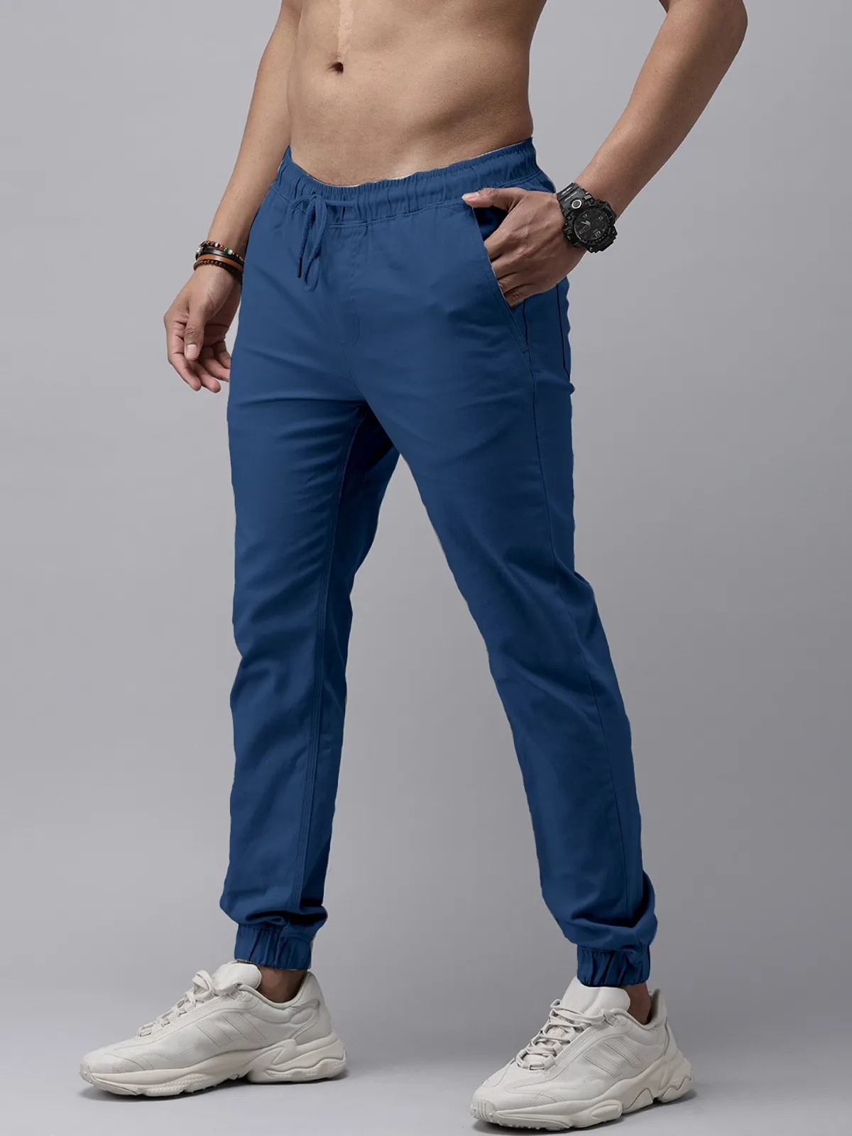 Uniexee Slim Fit Men Dark Blue Trousers