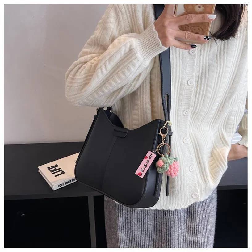 Howkly Half Moon bag For Women