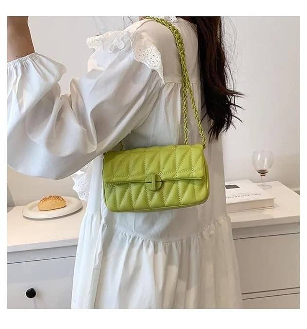 Howkly WILD CHAIN CROSSBODY BAG