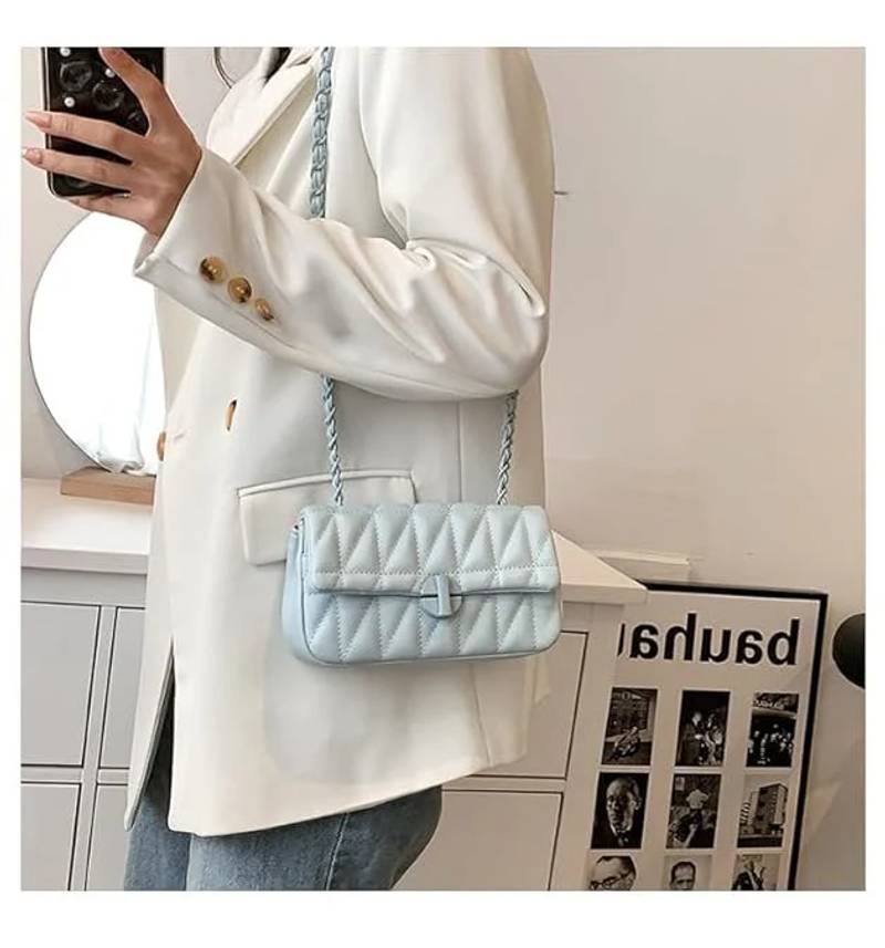 Howkly WILD CHAIN CROSSBODY BAG