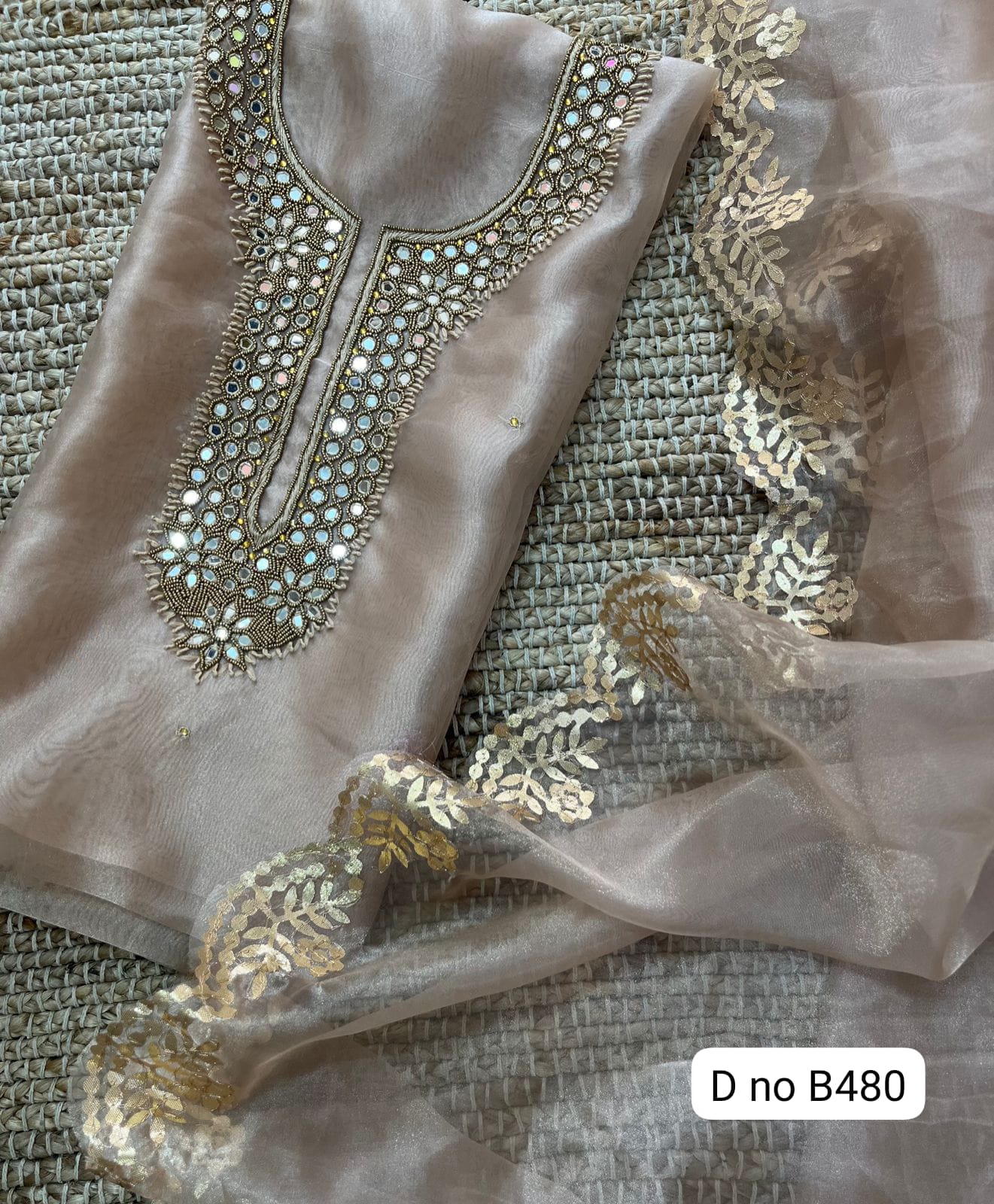ORGANZA UNSTITCHED SUITS